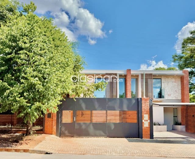 Dúplex en venta en Luque - Barrio América