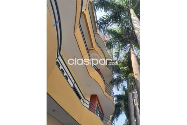 Hermoso y amplio edificio — foto 5
