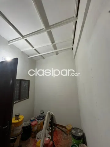 Prox. Avelino martinez, San Lorenzo, Ñemby: 310 m2 + oficina + baño + entrepiso, impecable — foto 5