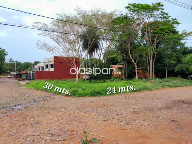 Terreno en esquina Ñemby límite con San Lorenzo — foto 3