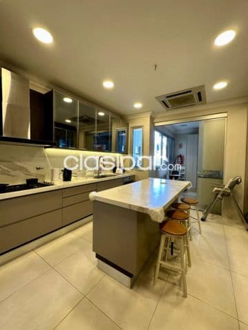 Departamento en edificio magnificat amoblado — foto 1