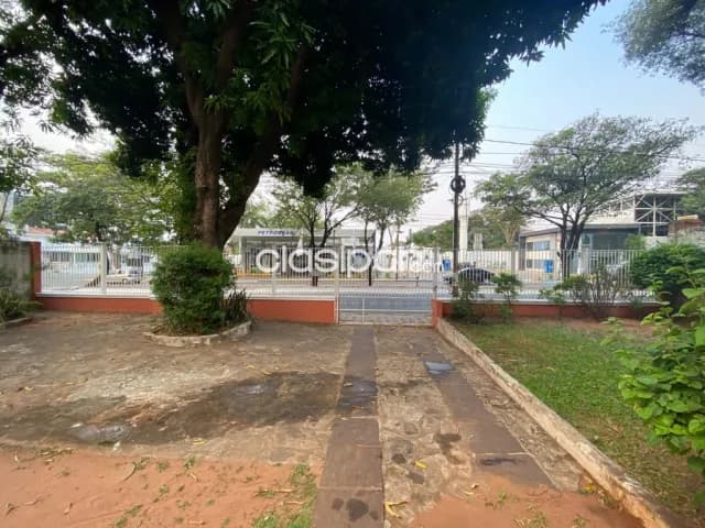 Ubicación privilegiada importante propiedad sobre boggiani con salida a mcal lopez — foto 4