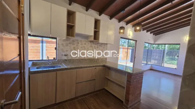 Casa a extrenar en tarumandy Luque cod 5026, foto 5
