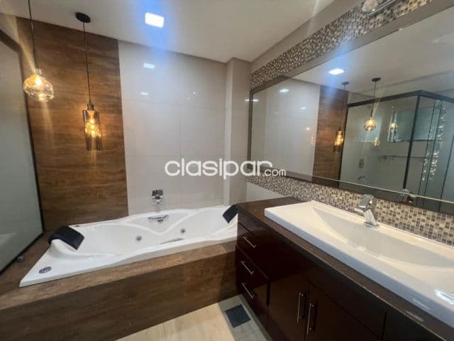 Duplex de 3 niveles en Recoleta cod 5034
