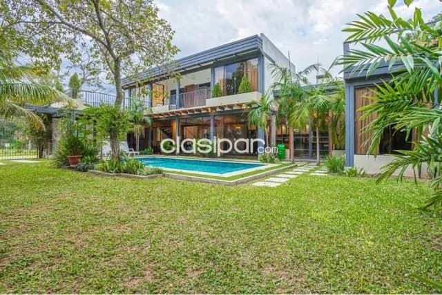 En venta moderna residencia con piscina, totalmente amoblada y equipada, en la ciudad vera, foto 2