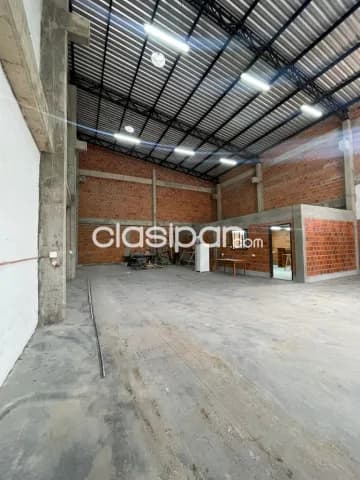 Deposito en Luque Zona Las Residentas — foto 3