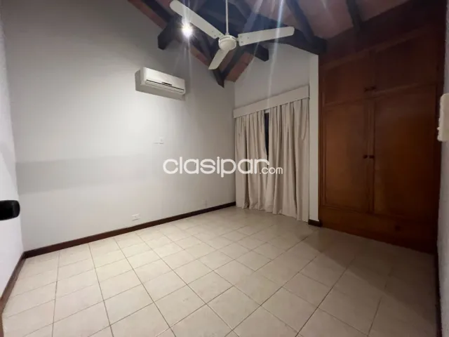 Casa en Asunción Barrio Los Laureles — foto 5