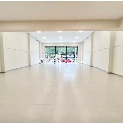 Showrroom a estrenar en Asuncion, San Vicente