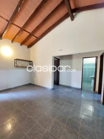 Casa de dos dormitorios en Luque - mora cué — foto 4