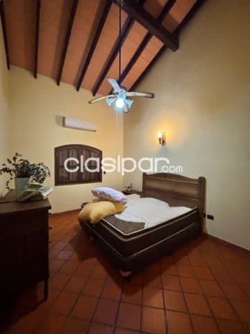Residencia semi amoblada en encarnacion cod 5071