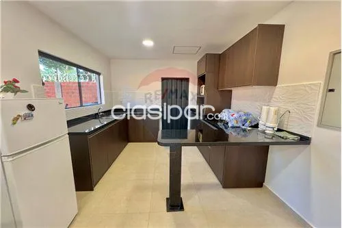 Casa recién construida a la venta, en San Lorenzo al límite con Luque, foto 3