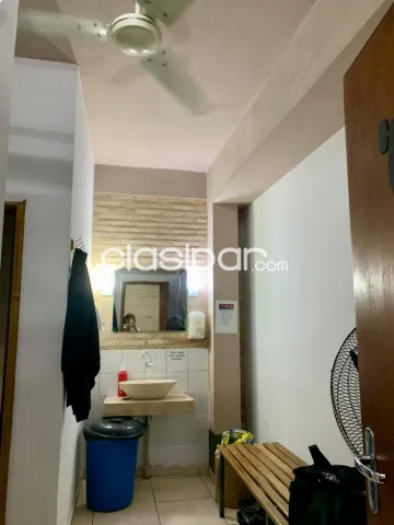 EN VENTA Impecable TINGLADO CUBIERTO de 187 m2 en el Centro de Asunción. (ID1861), foto 4