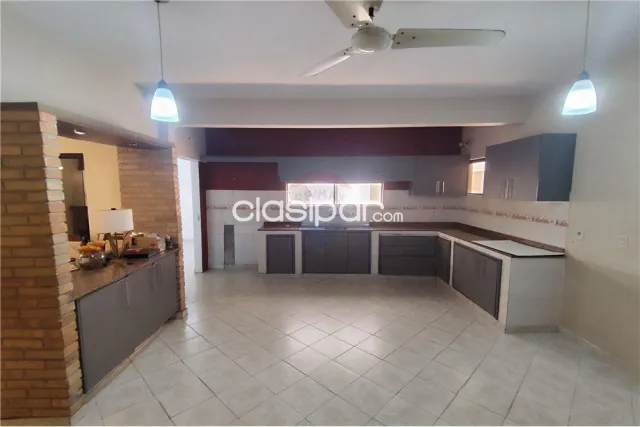 Amplia casa en zona plaza madero — foto 2
