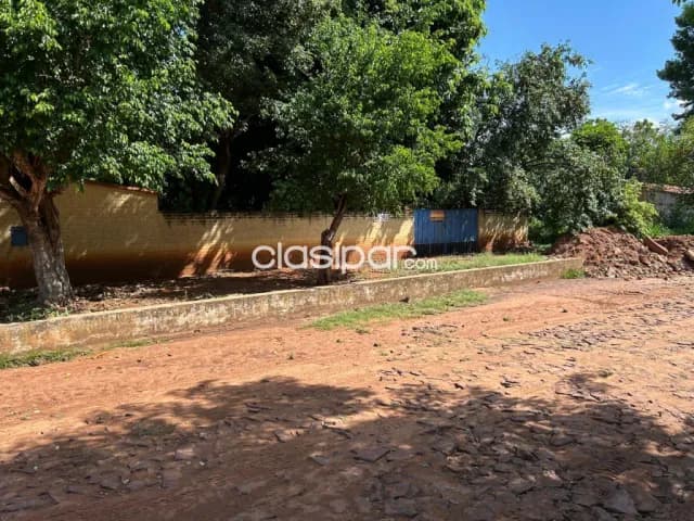 Terreno en Ñemby barrio pai ñu a 2 cuadras de av. Moises bertoni y a 3 de pratt gilt — foto 3