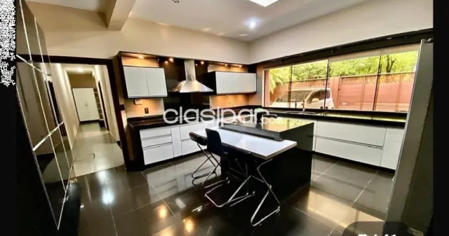 Casa de lujo c/piscina 5 hab. Y 9 baños en los laureles s/ r.i 6 y facundo machain — foto 4