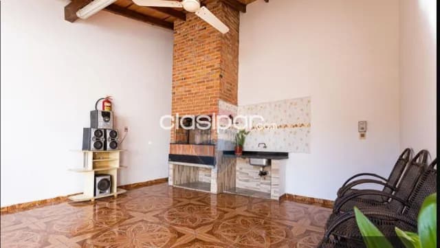 Casa 4 hab. C/piscina amplia terreno bo.salvador del mundo -incluye generador, foto 3