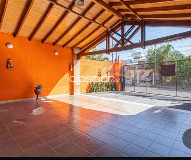 Casa 4 hab. C/piscina amplia terreno bo.salvador del mundo -incluye generador, foto 5