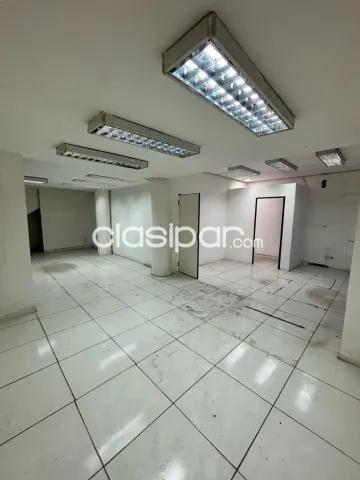Salon comercial en el centro de San Lorenzo cod 5106 — foto 4