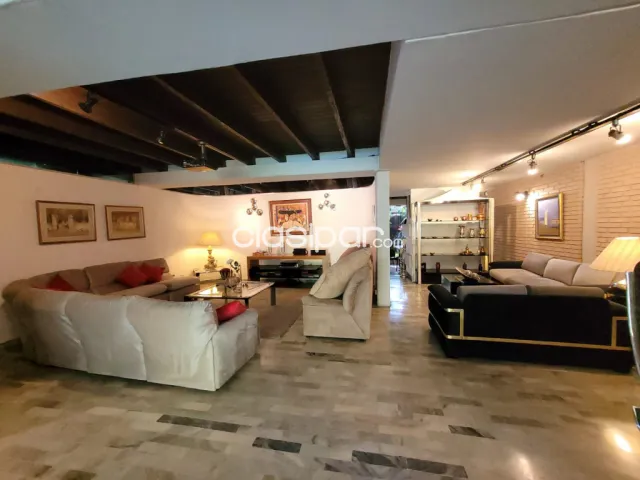 Recoleta, centenario: Impecable residencia, 3 dormit, amplios ambientes, terraza, jardín, foto 3
