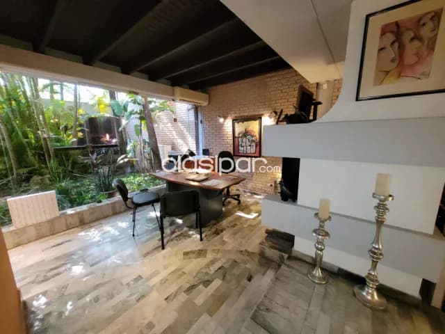Recoleta, centenario: Impecable residencia, 3 dormit, amplios ambientes, terraza, jardín, foto 4