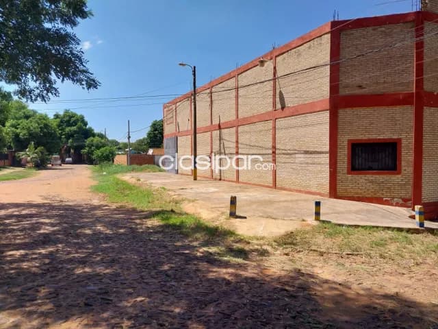 Ideal para deposito, logistica o de uso comercial en Luque — foto 3