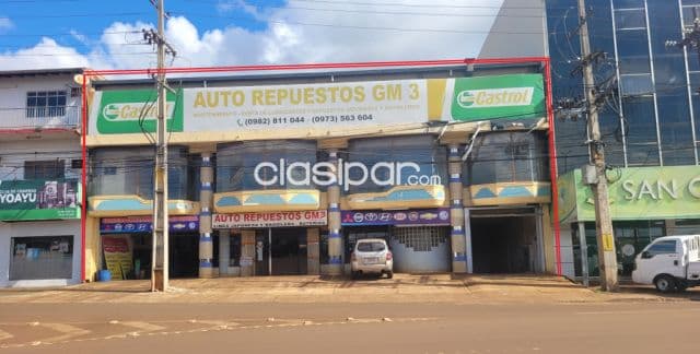 Edificio de 3 Plantas Con Sótano Para 20 Autos, Con Pozo Artesiano