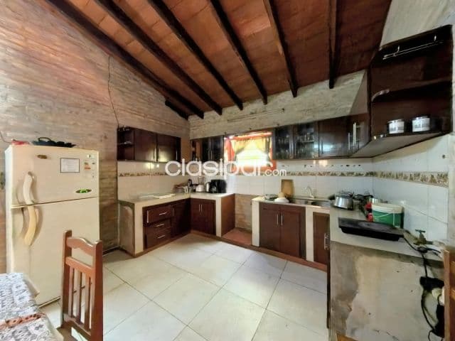 Casa en Luque barrio molino cod 5121