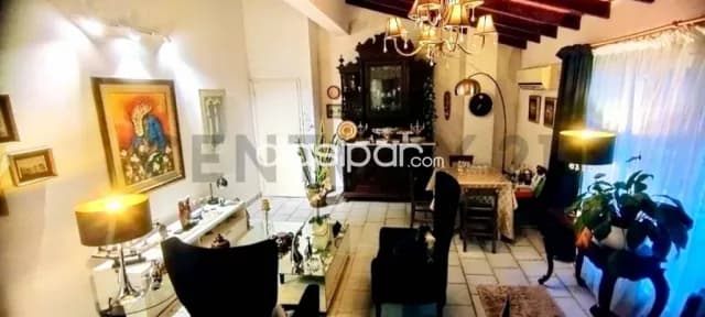 En venta amplia residencia zona UCA — foto 4