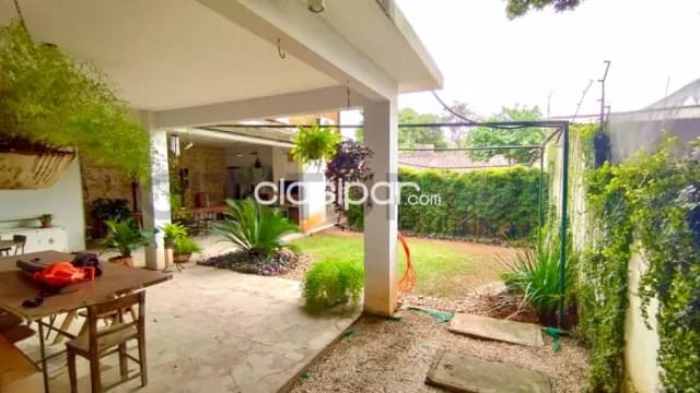 En venta amplia residencia zona UCA — foto 5