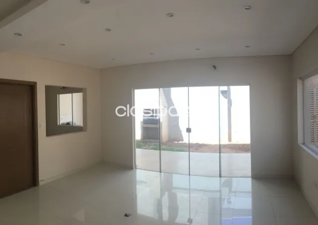 Mburucuya, en condominio: 4 casas, 3 suites, jardín, parrilla, alta seguridad, 7.000.000gs, foto 5