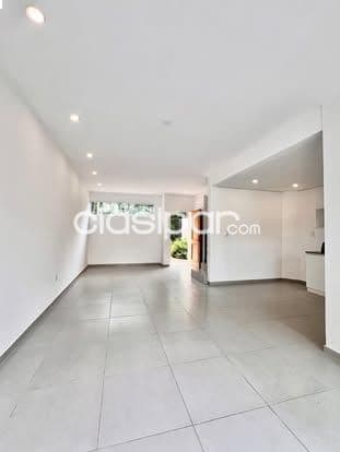 Exclusivo duplex a estrenar en Luque, loma merlo. Cod 5149