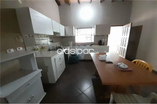 Casa fdo.zona norte detras super los jardines a 800 mtrs de mcal.lopez-terreno 539m2, foto 5