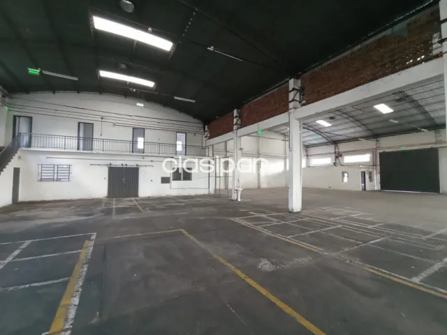 Villa Elisa: 2.000 m2, imponente deposito industrial + oficinas + gran estacionamiento, foto 5
