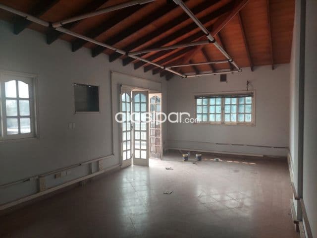 Villa Elisa, petropar: 9.000 m2 gran deposito industrial + 14 oficinas + 2.000 m2 deposito