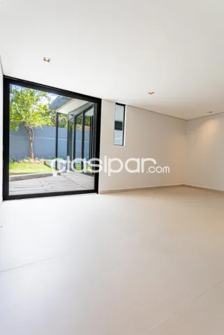Exclusiva residencia en bº mburucuya — foto 2