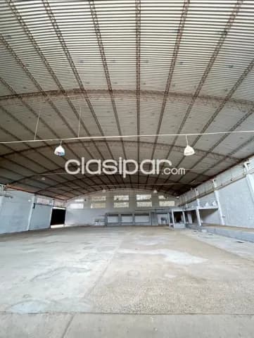 Luque, britez borges: Deposito en alquiler, 1.440 m2 + oficinas + exterior, 10.200.000 gs, foto 2