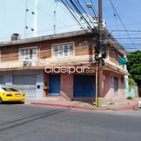 salones comerciales y departamento en Asunción