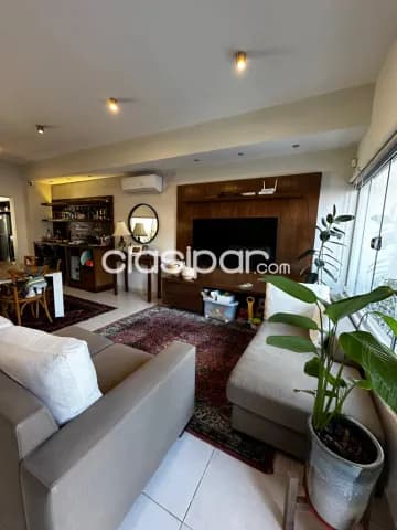 Mburucuyá: Elegante duplex, 3 dormitorios, amplia recepción, quincho, jardín, pileta, foto 4