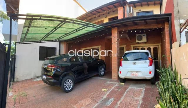 En VENTA CASA en Lambaré, Barrio Apua. 4 dormitorios (3 en suite). Baño Social. (ID1862), foto 3