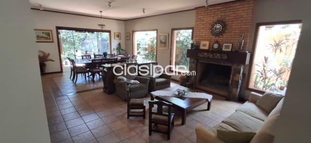 Casa de 630 m2, Zona Mburucuya - CLHO6928304
