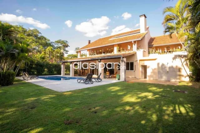 En venta casa en lambare zona del yacht, foto 2
