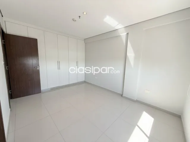 Amplio Departamento de 150 m2, Zona Molas López - CLAP6923242, foto 3