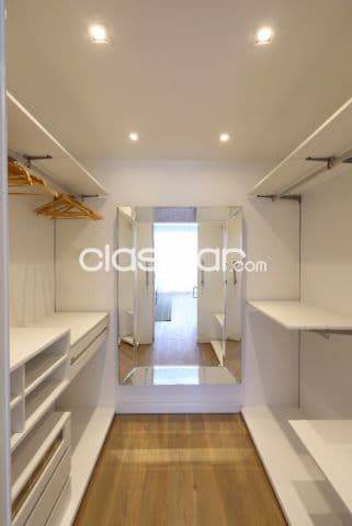Departamento semipiso amoblado en palacio de los patos 4 dormitorios