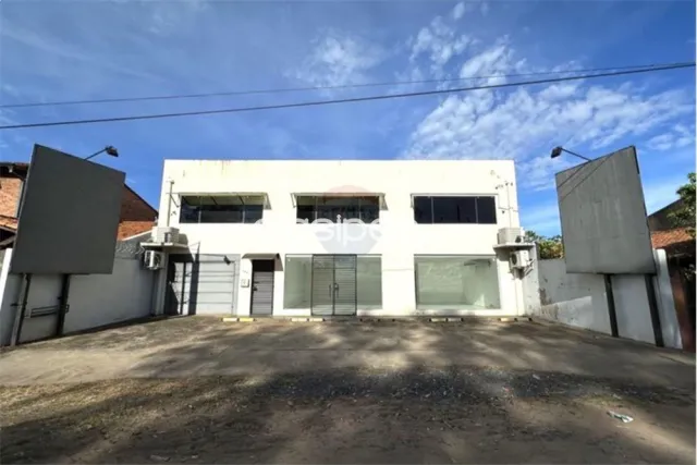 𝗘𝗫𝗖𝗟𝗨𝗦𝗜𝗩𝗢 𝗦𝗛𝗢w𝗥𝗢𝗢𝗠 𝗖𝗢𝗡 𝗢𝗙𝗜𝗖𝗜𝗡𝗔𝗦 s/madame lynch b°salvador del m — foto 4
