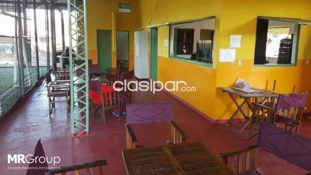 Local comercial en Encarnación - cancha de futbol sobre avenida, foto 5