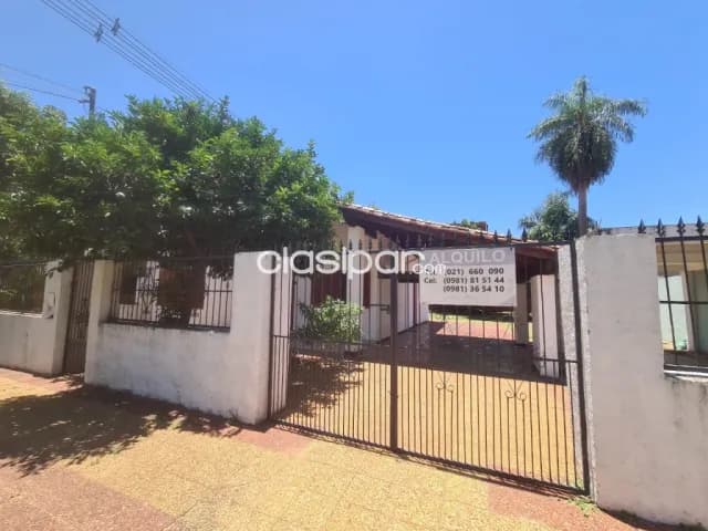 Casa en Luque en Alquiler y Venta en Luque – Confederación Sudamericana, foto 2