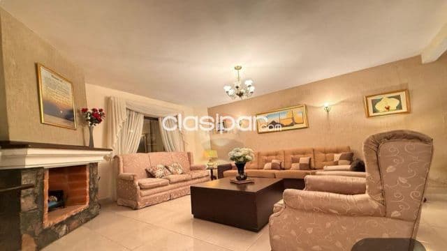 Casa 2 plantas c/4 hab. 2 suites lista p/habitar en lambare limite con asuncion