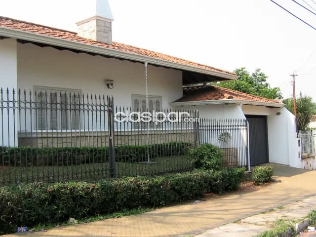 Y/o vendo inmueble en Lambaré — foto 4