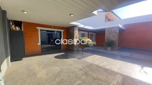 Vivienda ubicada en el barrio mburucuya, foto 5