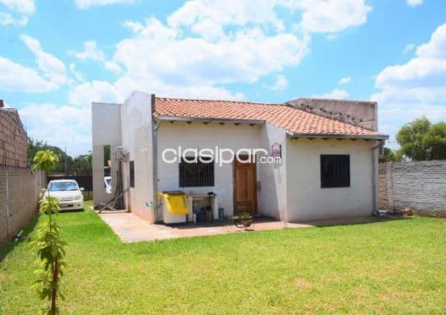 Casa capiata ruta 2 desvío aregua zona escuela militar cod 5441